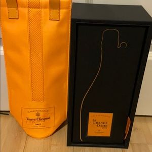Veuve Clicquot champagne la grande dame 2008 box